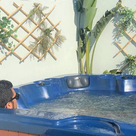 Holidays Port Ducal 3 Jacuzzi Empuriabrava