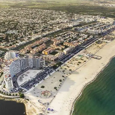 Holidays Port Ducal 3 Jacuzzi * Empuriabrava