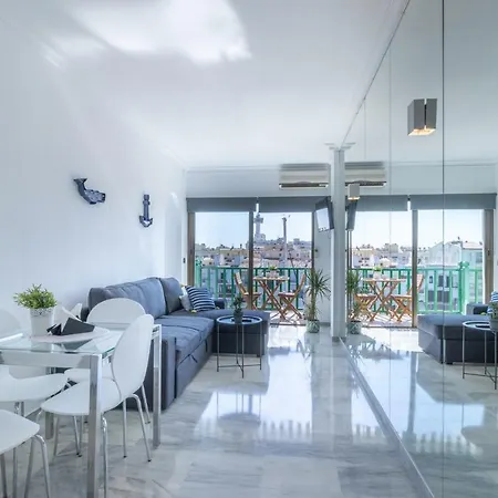 Holidays Port Ducal 3 Jacuzzi Apartment *